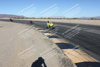 media/Dec-01-2025-Moto Forza (Mon) [[2daa91e15f]]/2-Intermediate Group/Session 4 (Turn 10 Inside)/